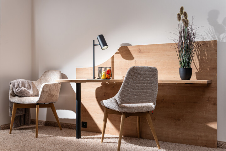 Ulmrich-Showroom-26-7-0000-439-Lr